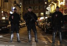 France: Suspect 'killed' after deadly knife attack in Paris