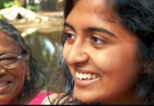 Kerala: Some evacuees return home despite risks as floods recede